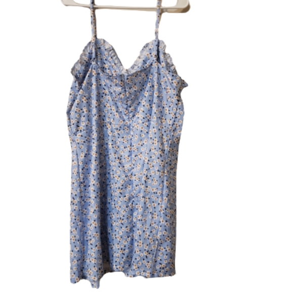 Shein curve flower dress - Picture 11 of 11